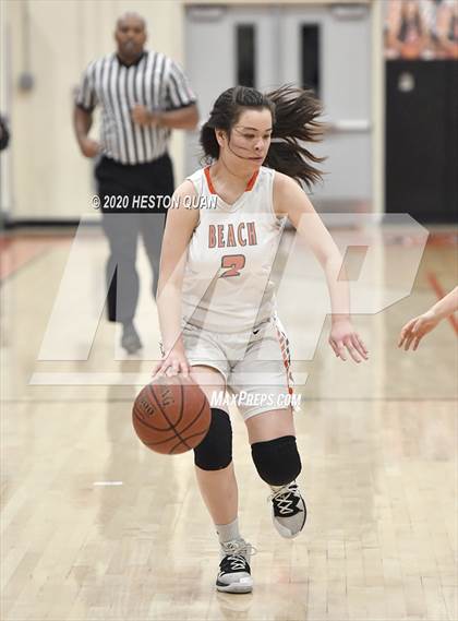 Thumbnail 2 in Huntington Beach vs. Aliso Niguel (CIF-SS D1 Playoff) photogallery.