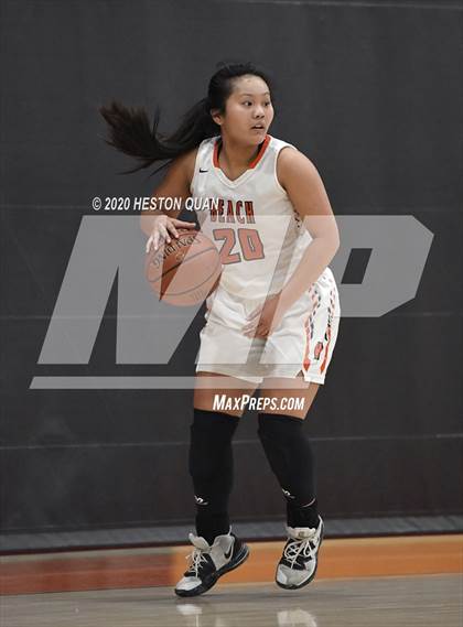 Thumbnail 2 in Huntington Beach vs. Aliso Niguel (CIF-SS D1 Playoff) photogallery.