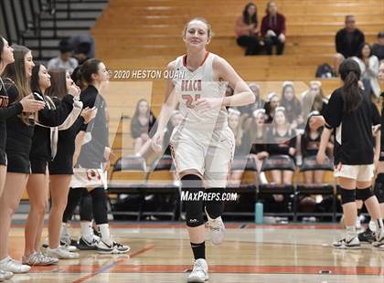 Thumbnail 1 in Huntington Beach vs. Aliso Niguel (CIF-SS D1 Playoff) photogallery.