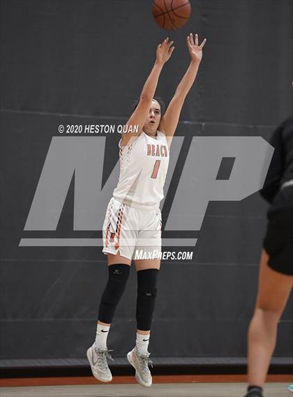 Thumbnail 1 in Huntington Beach vs. Aliso Niguel (CIF-SS D1 Playoff) photogallery.