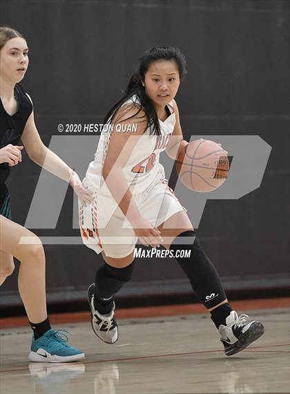Thumbnail 3 in Huntington Beach vs. Aliso Niguel (CIF-SS D1 Playoff) photogallery.