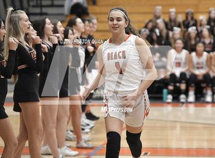 Thumbnail 3 in Huntington Beach vs. Aliso Niguel (CIF-SS D1 Playoff) photogallery.