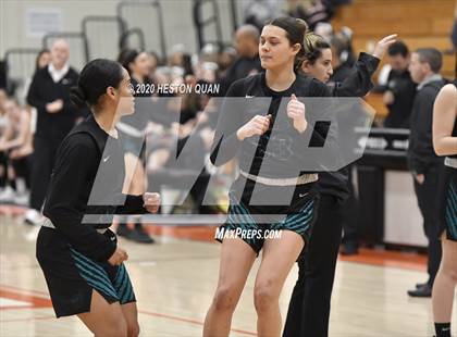 Thumbnail 3 in Huntington Beach vs. Aliso Niguel (CIF-SS D1 Playoff) photogallery.