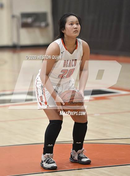 Thumbnail 1 in Huntington Beach vs. Aliso Niguel (CIF-SS D1 Playoff) photogallery.