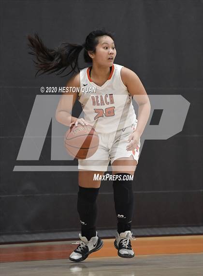 Thumbnail 3 in Huntington Beach vs. Aliso Niguel (CIF-SS D1 Playoff) photogallery.