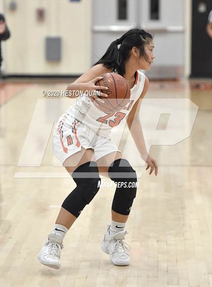 Thumbnail 1 in Huntington Beach vs. Aliso Niguel (CIF-SS D1 Playoff) photogallery.