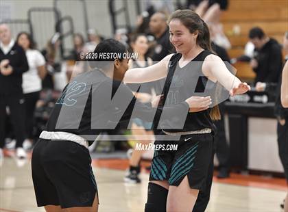 Thumbnail 2 in Huntington Beach vs. Aliso Niguel (CIF-SS D1 Playoff) photogallery.