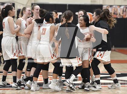 Thumbnail 3 in Huntington Beach vs. Aliso Niguel (CIF-SS D1 Playoff) photogallery.
