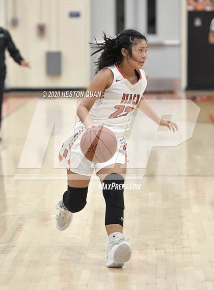 Thumbnail 3 in Huntington Beach vs. Aliso Niguel (CIF-SS D1 Playoff) photogallery.