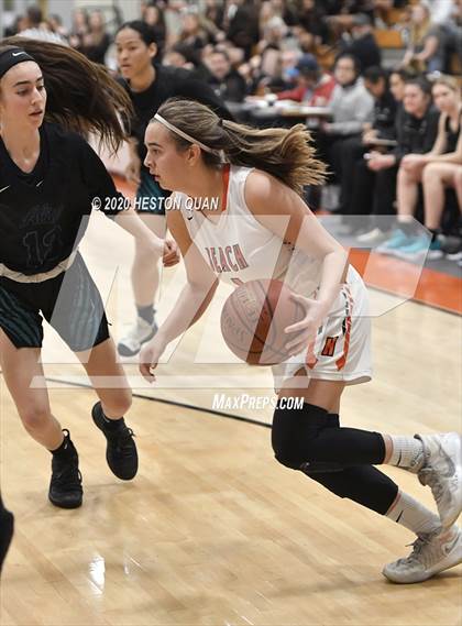 Thumbnail 1 in Huntington Beach vs. Aliso Niguel (CIF-SS D1 Playoff) photogallery.