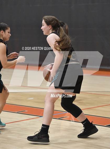 Thumbnail 1 in Huntington Beach vs. Aliso Niguel (CIF-SS D1 Playoff) photogallery.