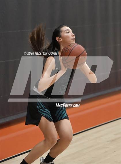 Thumbnail 3 in Huntington Beach vs. Aliso Niguel (CIF-SS D1 Playoff) photogallery.