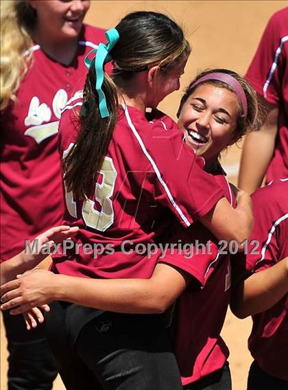 Thumbnail 2 in La Canada vs. Beaumont (CIF SS D5 Final) photogallery.