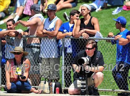Thumbnail 2 in La Canada vs. Beaumont (CIF SS D5 Final) photogallery.