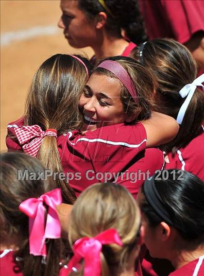 Thumbnail 3 in La Canada vs. Beaumont (CIF SS D5 Final) photogallery.