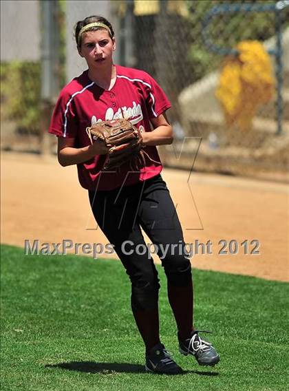 Thumbnail 1 in La Canada vs. Beaumont (CIF SS D5 Final) photogallery.