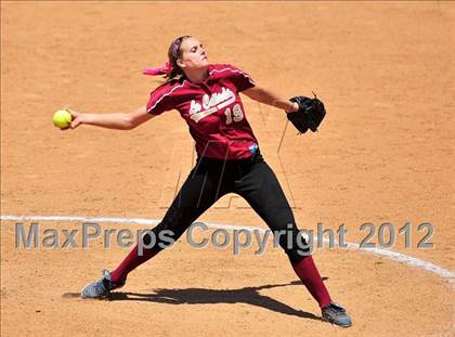 Thumbnail 2 in La Canada vs. Beaumont (CIF SS D5 Final) photogallery.