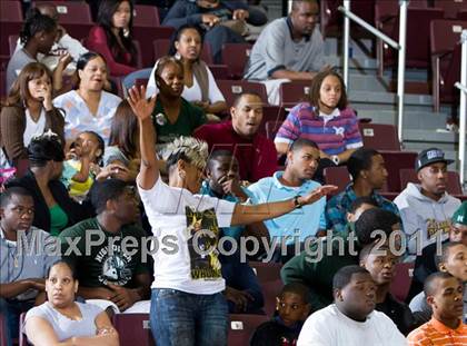Thumbnail 3 in Fort Bend Hightower vs Madison [James] (UIL 5A Regional Semifinal) photogallery.