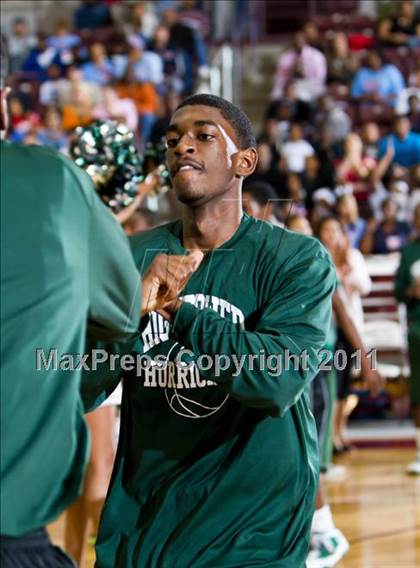 Thumbnail 1 in Fort Bend Hightower vs Madison [James] (UIL 5A Regional Semifinal) photogallery.