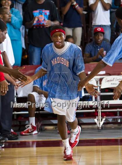 Thumbnail 1 in Fort Bend Hightower vs Madison [James] (UIL 5A Regional Semifinal) photogallery.