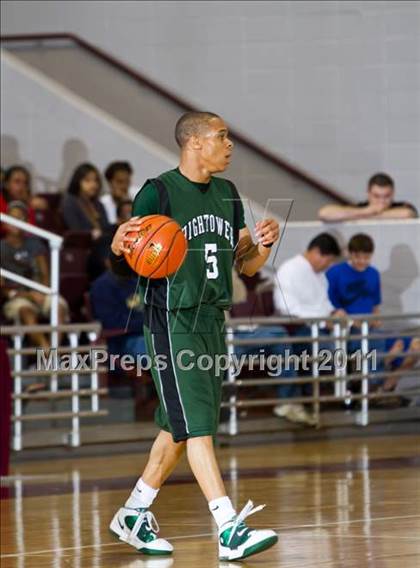 Thumbnail 2 in Fort Bend Hightower vs Madison [James] (UIL 5A Regional Semifinal) photogallery.