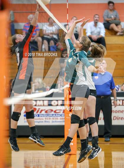 Thumbnail 1 in White Oak @ Southwest photogallery.