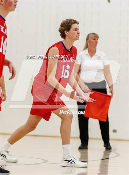 Thumbnail 1 in Eaglecrest vs. Fountain-Fort Carson (CHSAA 5A Round 1) photogallery.