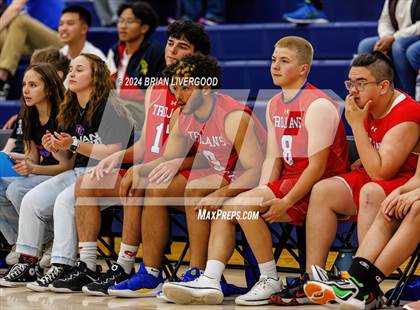 Thumbnail 1 in Eaglecrest vs. Fountain-Fort Carson (CHSAA 5A Round 1) photogallery.
