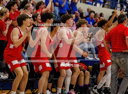Thumbnail 2 in Eaglecrest vs. Fountain-Fort Carson (CHSAA 5A Round 1) photogallery.