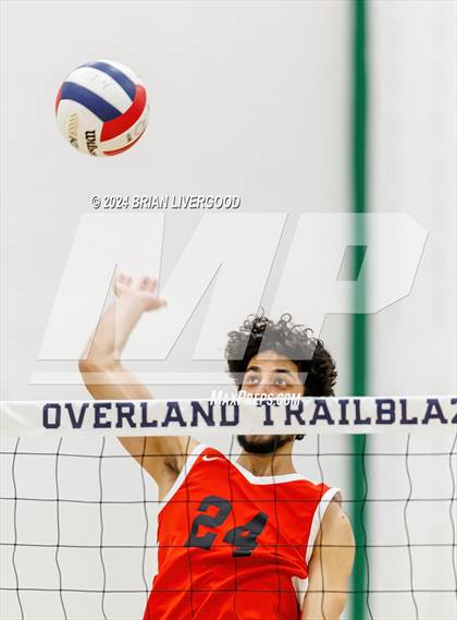 Thumbnail 1 in Eaglecrest vs. Fountain-Fort Carson (CHSAA 5A Round 1) photogallery.
