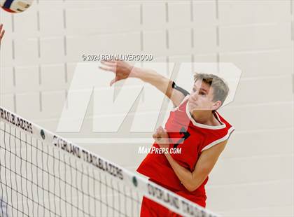 Thumbnail 1 in Eaglecrest vs. Fountain-Fort Carson (CHSAA 5A Round 1) photogallery.
