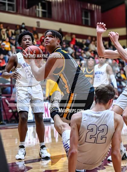 Thumbnail 1 in Timpson vs. Douglass (Holiday Hoops Classic) photogallery.