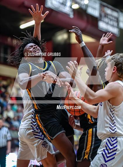 Thumbnail 1 in Timpson vs. Douglass (Holiday Hoops Classic) photogallery.