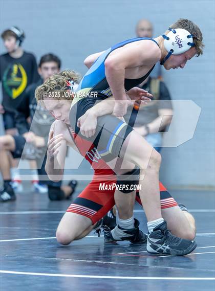 Thumbnail 2 in Lovelock Mustangs Tournament (126lbs) photogallery.