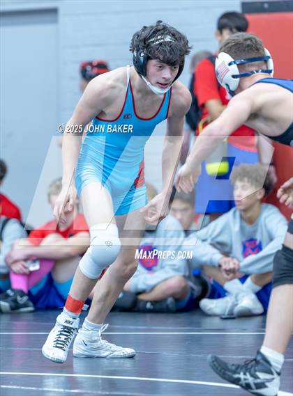 Thumbnail 3 in Lovelock Mustangs Tournament (126lbs) photogallery.