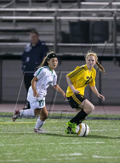 Thumbnail 1 in Woodinville vs. Inglemoor photogallery.