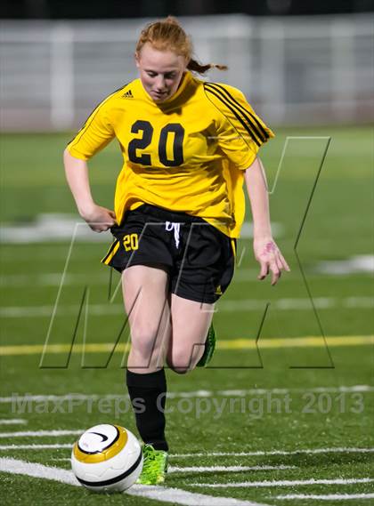 Thumbnail 3 in Woodinville vs. Inglemoor photogallery.
