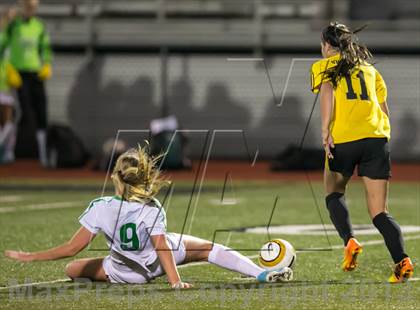 Thumbnail 3 in Woodinville vs. Inglemoor photogallery.