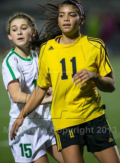 Thumbnail 1 in Woodinville vs. Inglemoor photogallery.