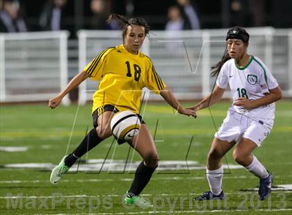 Thumbnail 1 in Woodinville vs. Inglemoor photogallery.