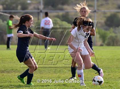 Thumbnail 3 in Aztec vs Piedra Vista (Aztec Invitational)  photogallery.