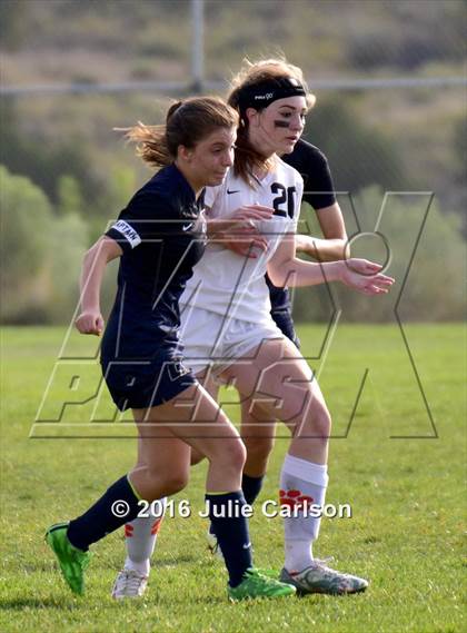 Thumbnail 1 in Aztec vs Piedra Vista (Aztec Invitational)  photogallery.