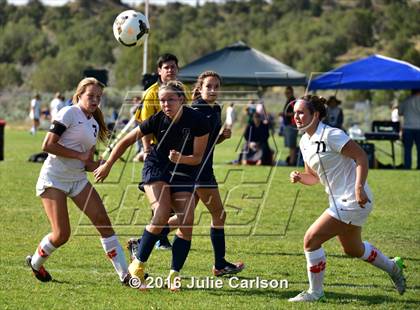 Thumbnail 3 in Aztec vs Piedra Vista (Aztec Invitational)  photogallery.