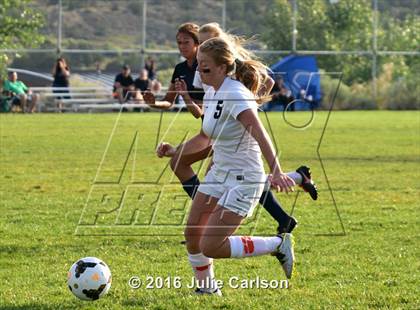 Thumbnail 2 in Aztec vs Piedra Vista (Aztec Invitational)  photogallery.