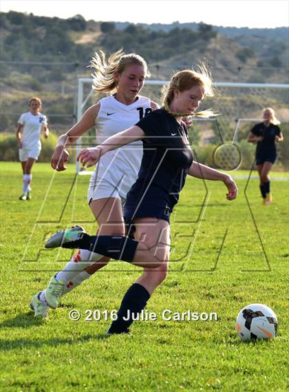 Thumbnail 2 in Aztec vs Piedra Vista (Aztec Invitational)  photogallery.