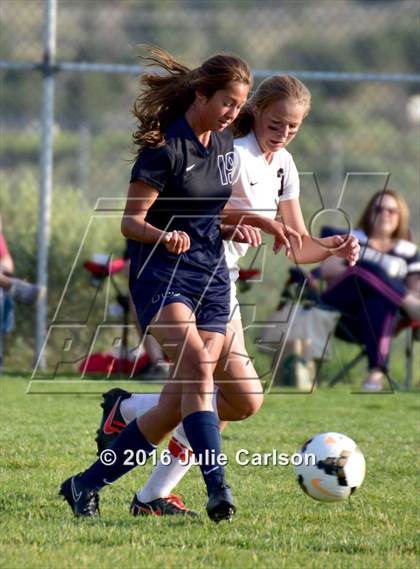 Thumbnail 3 in Aztec vs Piedra Vista (Aztec Invitational)  photogallery.