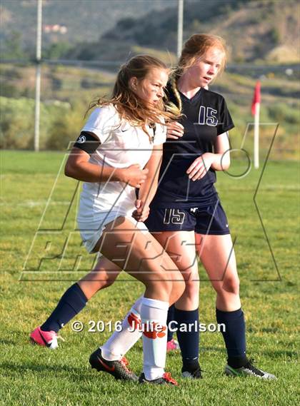 Thumbnail 3 in Aztec vs Piedra Vista (Aztec Invitational)  photogallery.
