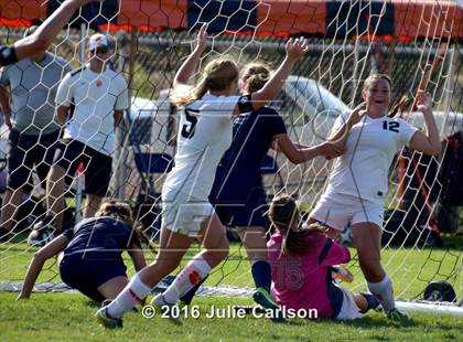 Thumbnail 1 in Aztec vs Piedra Vista (Aztec Invitational)  photogallery.
