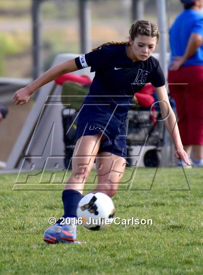 Thumbnail 1 in Aztec vs Piedra Vista (Aztec Invitational)  photogallery.
