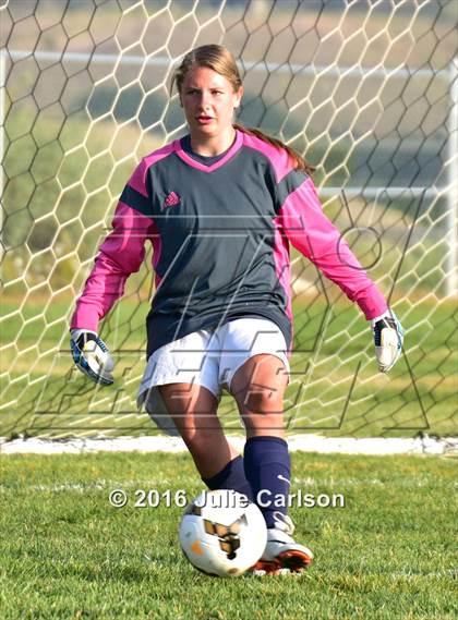 Thumbnail 1 in Aztec vs Piedra Vista (Aztec Invitational)  photogallery.